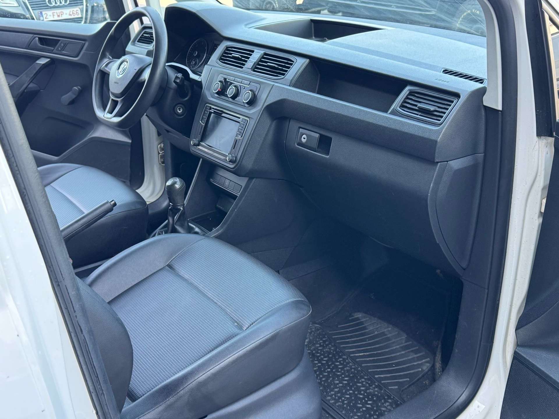 Volkswagen Caddy FRIGO / CLIM / CHARGE 220 VOLT / TVA RECUPERABLE