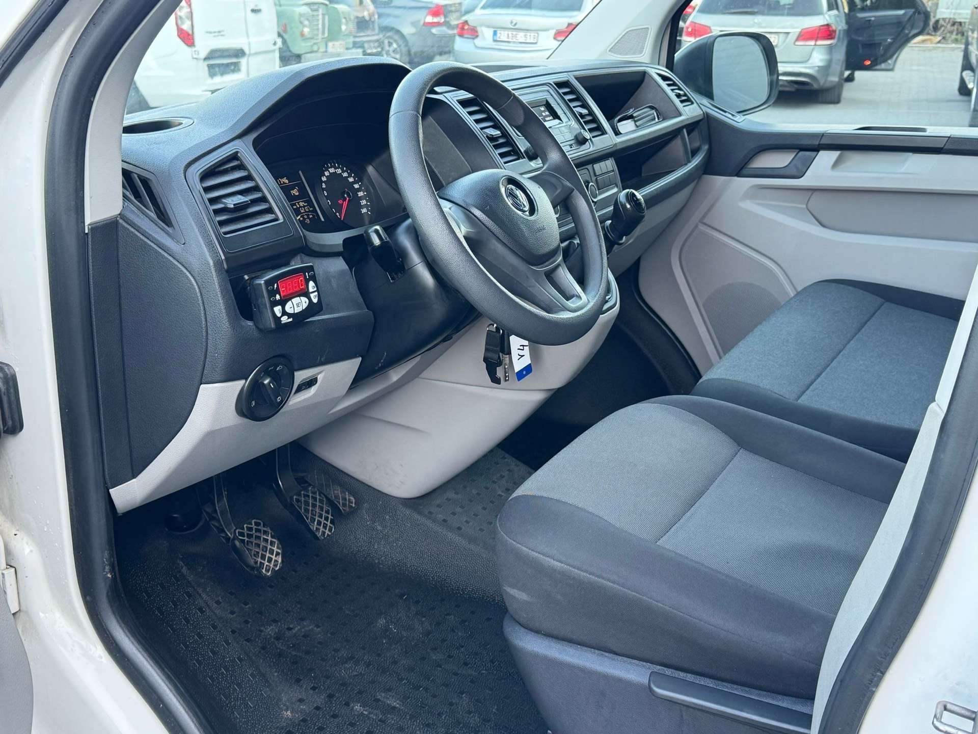 Volkswagen Transporter FRIGO / CLIM / TVA RECUPERABLE /FAIBLE KILOMETRAGE