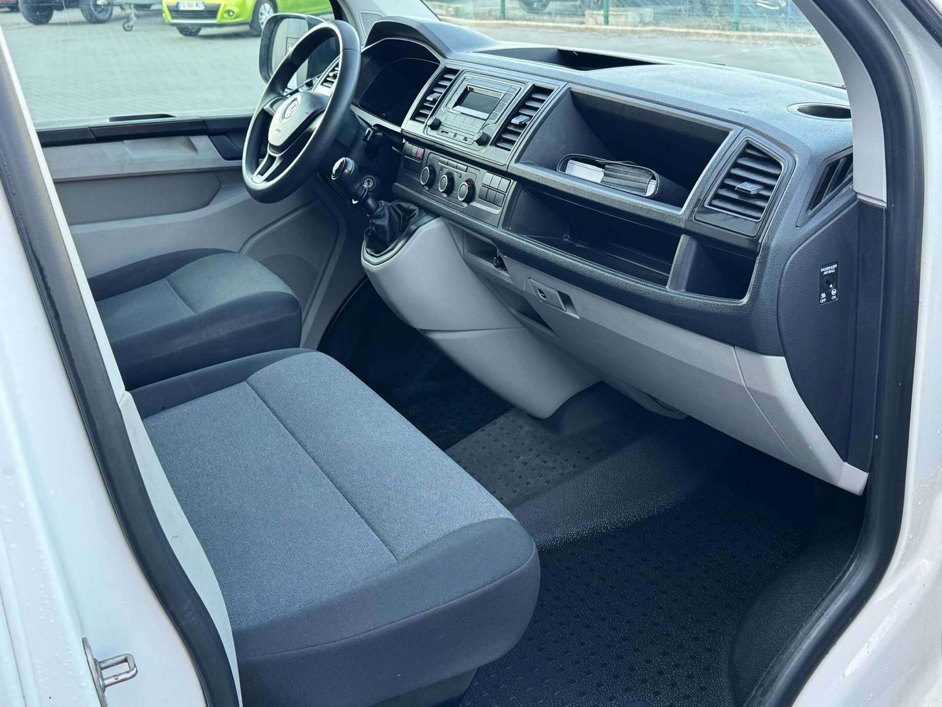 Volkswagen Transporter FRIGO / CLIM / TVA RECUPERABLE /FAIBLE KILOMETRAGE