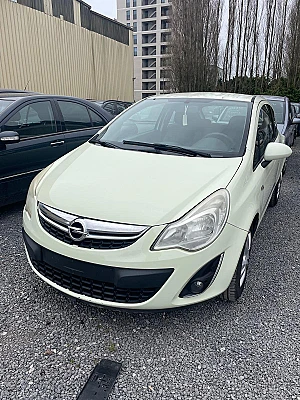 Opel Corsa V 1.4 TURBO 100 BLACK EDITION 5P
