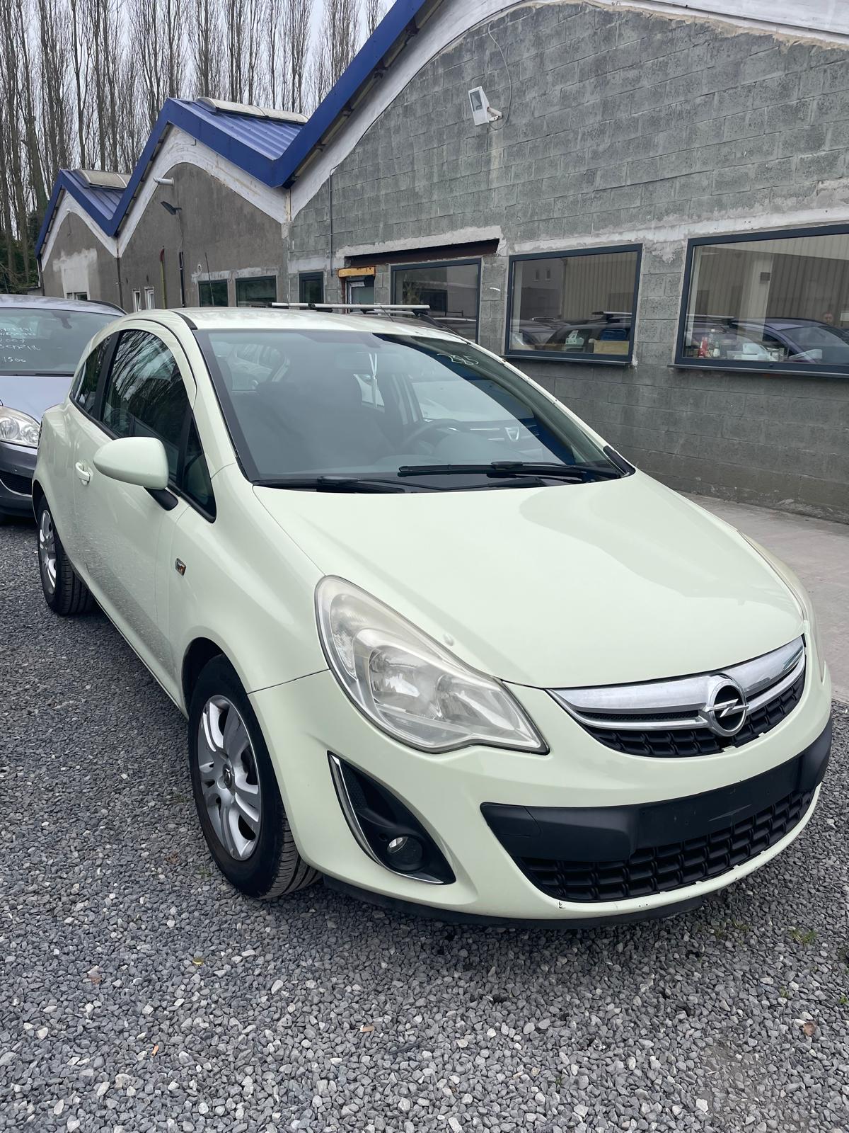 Opel Corsa V 1.4 TURBO 100 BLACK EDITION 5P