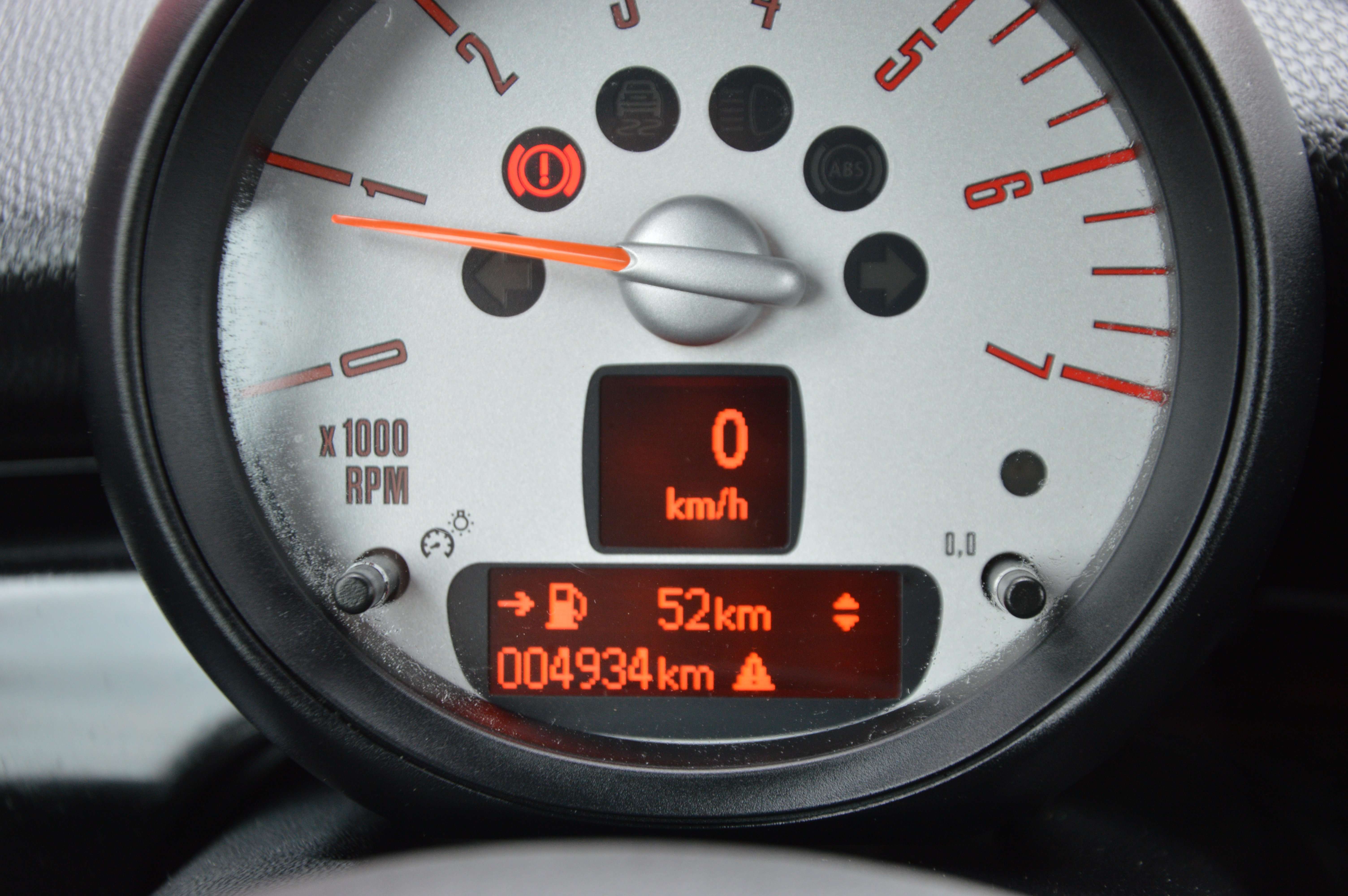 MINI Cooper D 1.6 ETAT IMPECCABLE CLIM 4.934KM