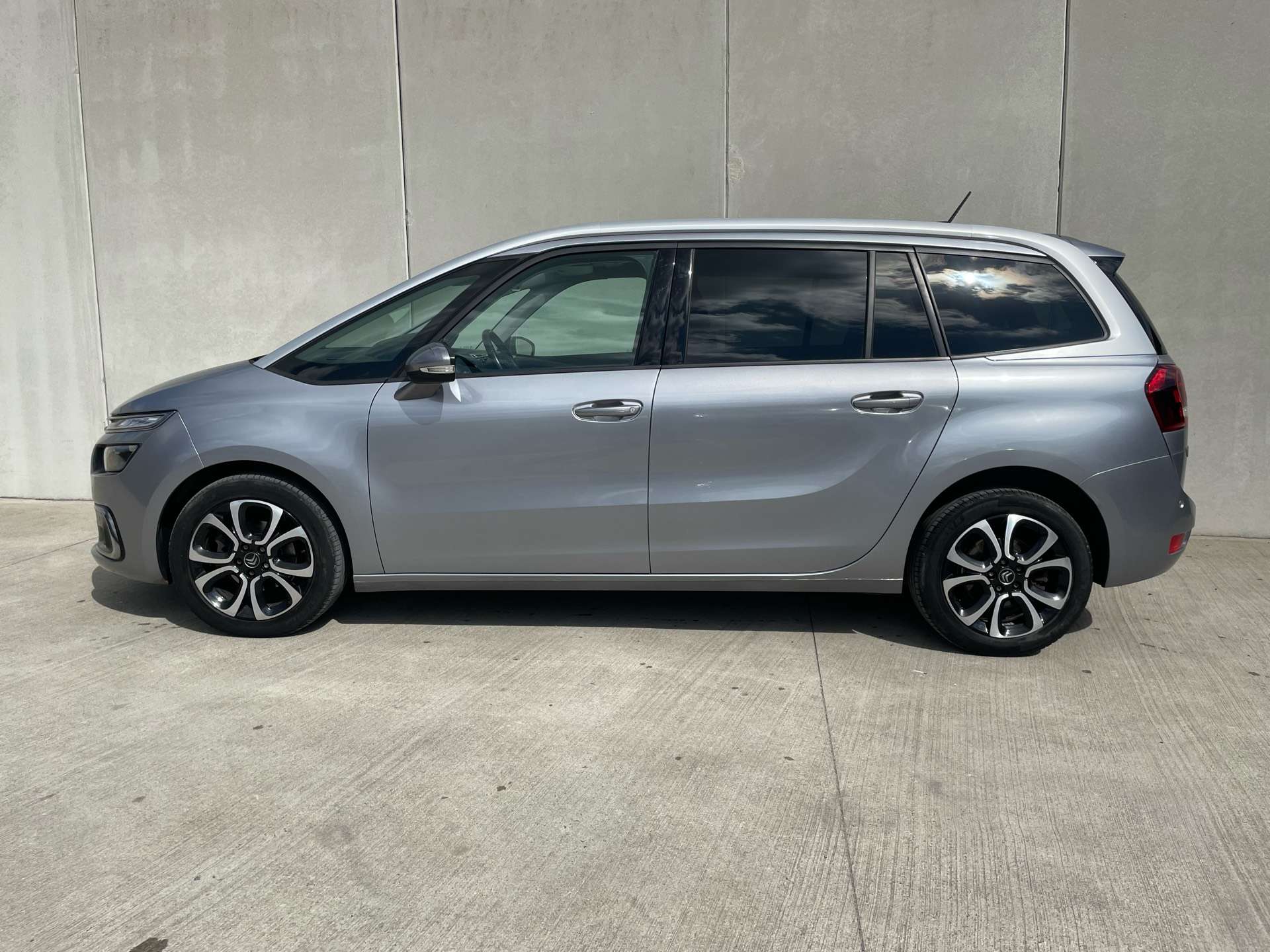 Citroen C4 SpaceTourer 1.5 HDi Business/ 7 PL /Camera/GPS/Cruise/limiteur