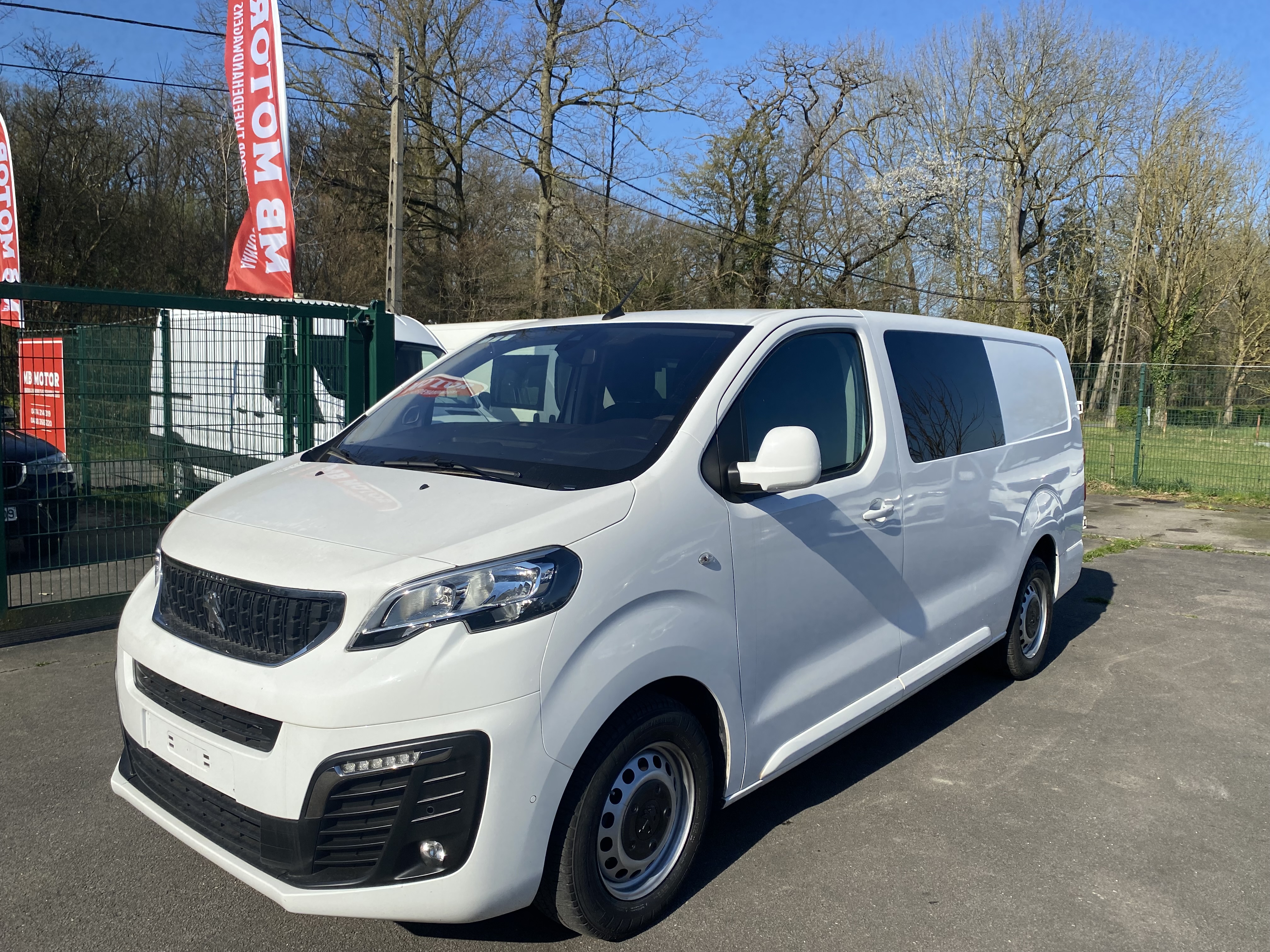 Peugeot Expert III 2.0 BLUEHDI 120 S&amp;S CABINE APPROFONDIE STANDARD PREMIUM EAT8
