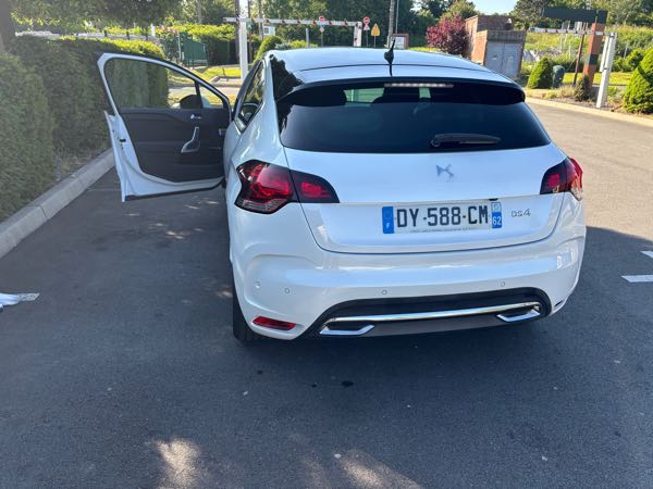Ds 4 Crossback 1.2 PURETECH 130 S&amp;S SPORT CHIC MANUEL