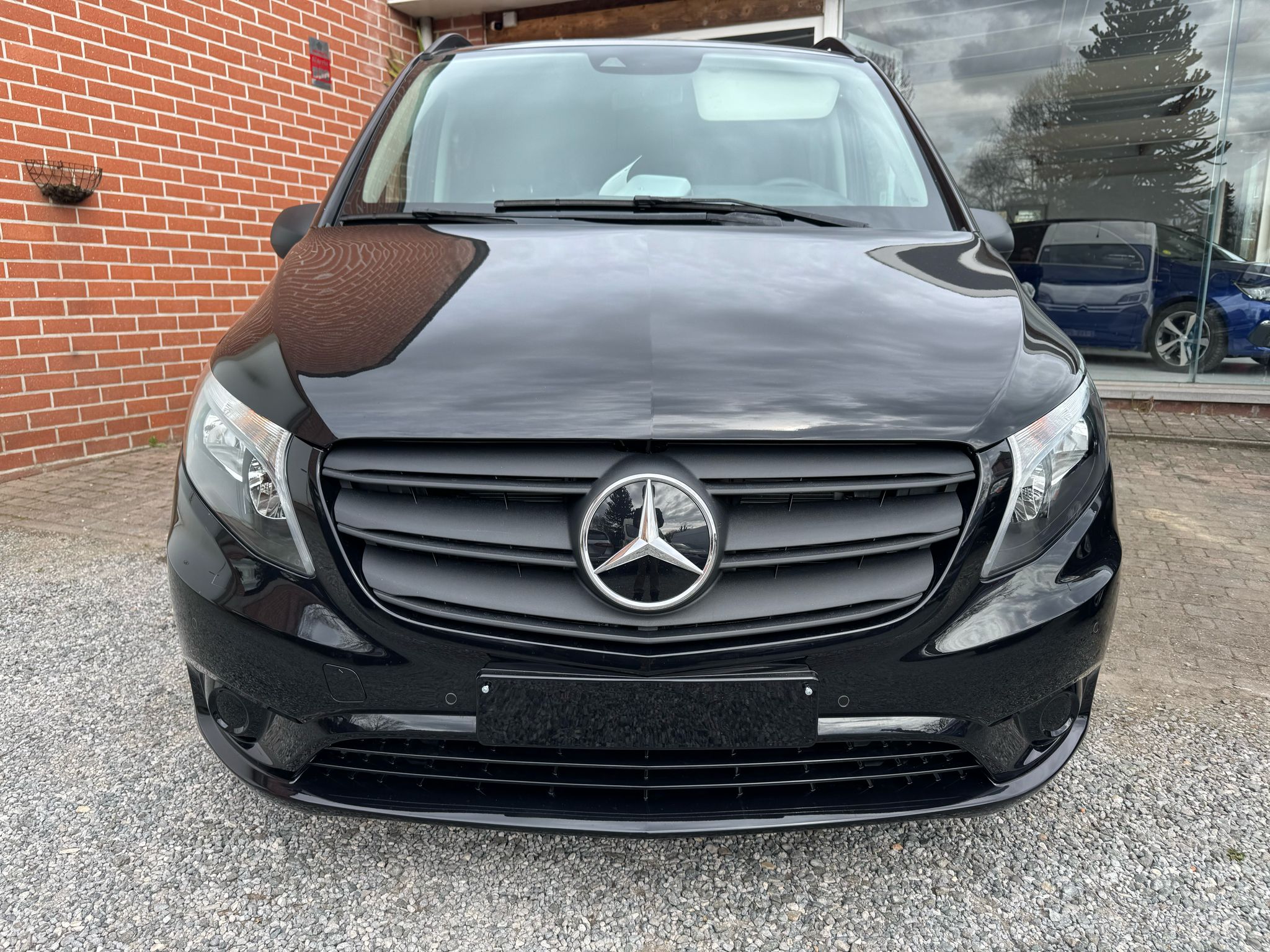 Mercedes-Benz Vito 9 PLACE