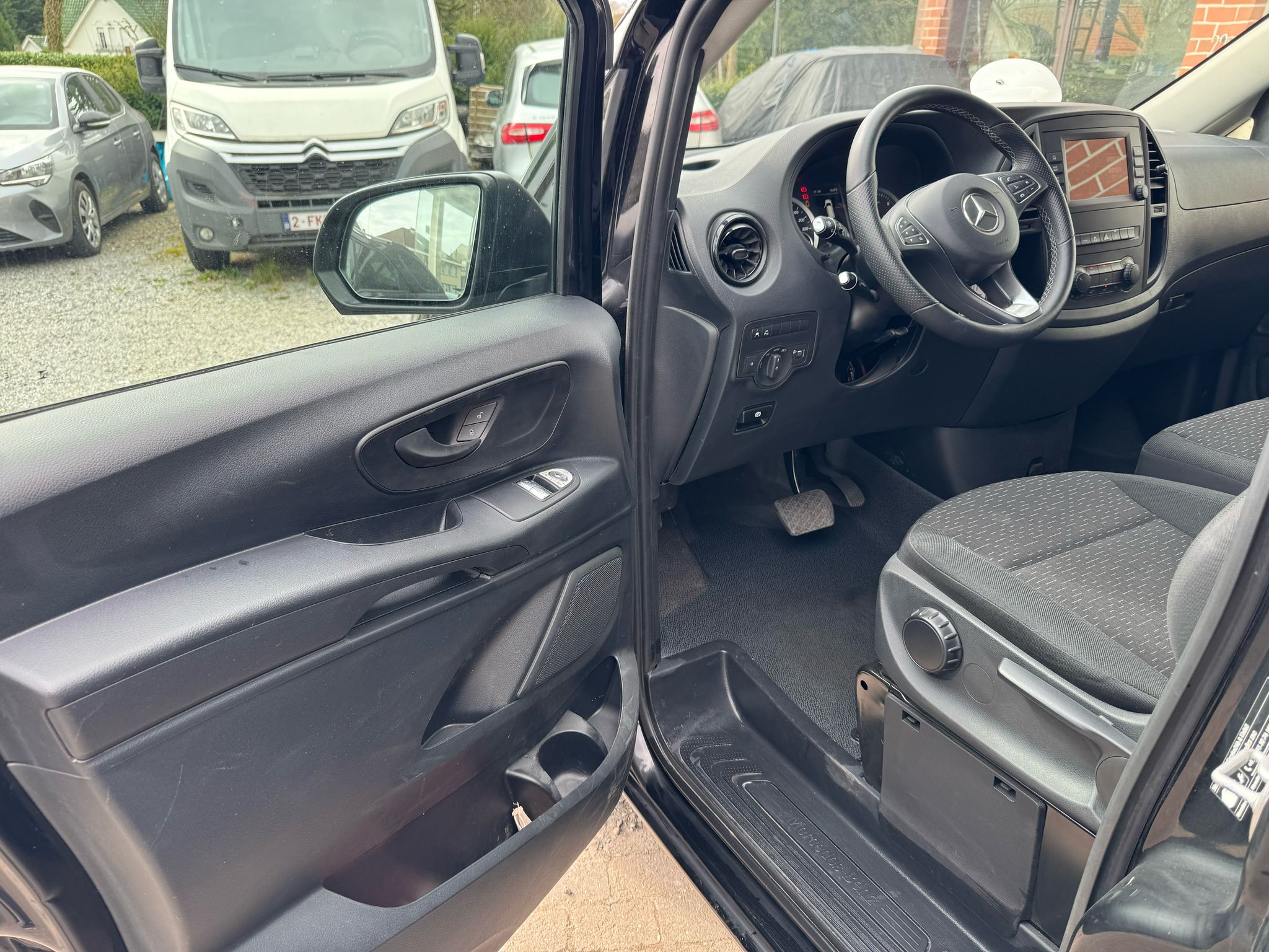 Mercedes-Benz Vito 9 PLACE