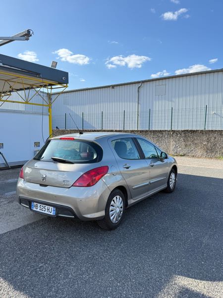Peugeot 308 II 1.6 HDI 92 ACCESS