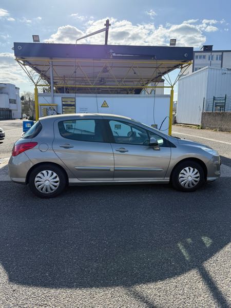 Peugeot 308 II 1.6 HDI 92 ACCESS