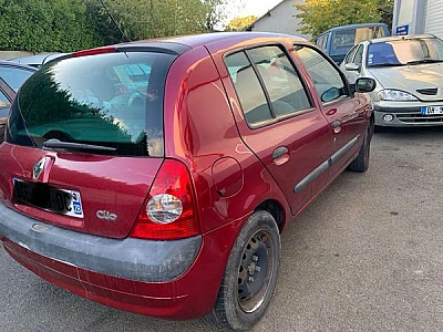 Renault Clio III 1.4 16V 100 EXCEPTION 5P