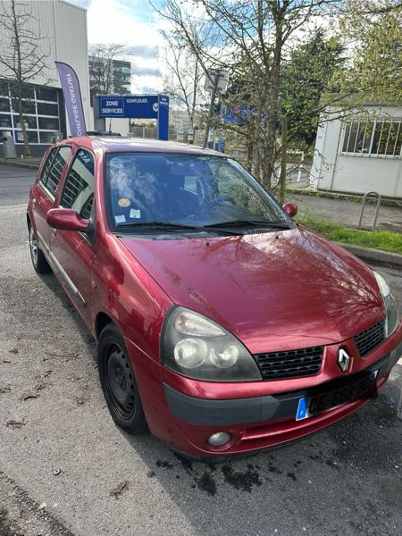 Renault Clio III 1.4 16V 100 EXCEPTION 5P