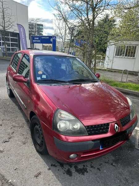 Renault Clio III 1.4 16V 100 EXCEPTION 5P