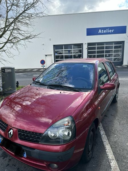Renault Clio III 1.4 16V 100 EXCEPTION 5P
