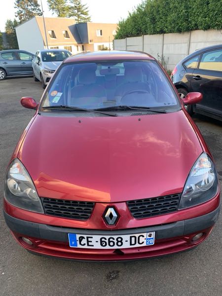 Renault Clio III 1.4 16V 100 EXCEPTION 5P