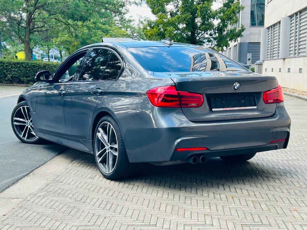 Bmw Serie 3 330e pack M Sport