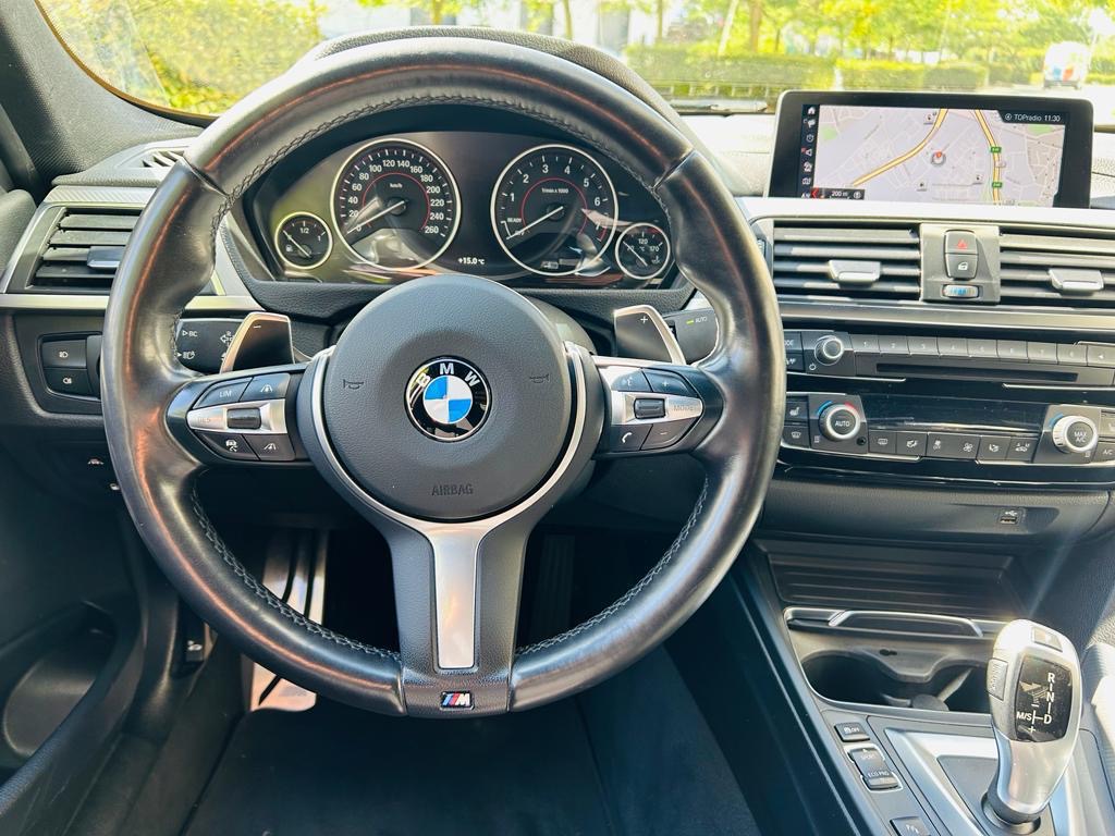Bmw Serie 3 330e pack M Sport