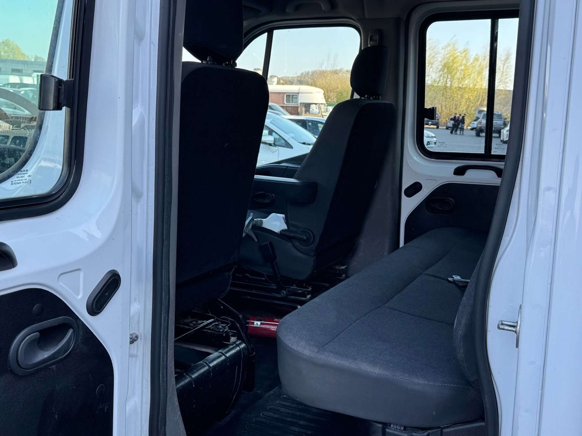 Nissan NV400 // 5PLACES // CLIM // EURO 6 // TVA RECUPERABLE