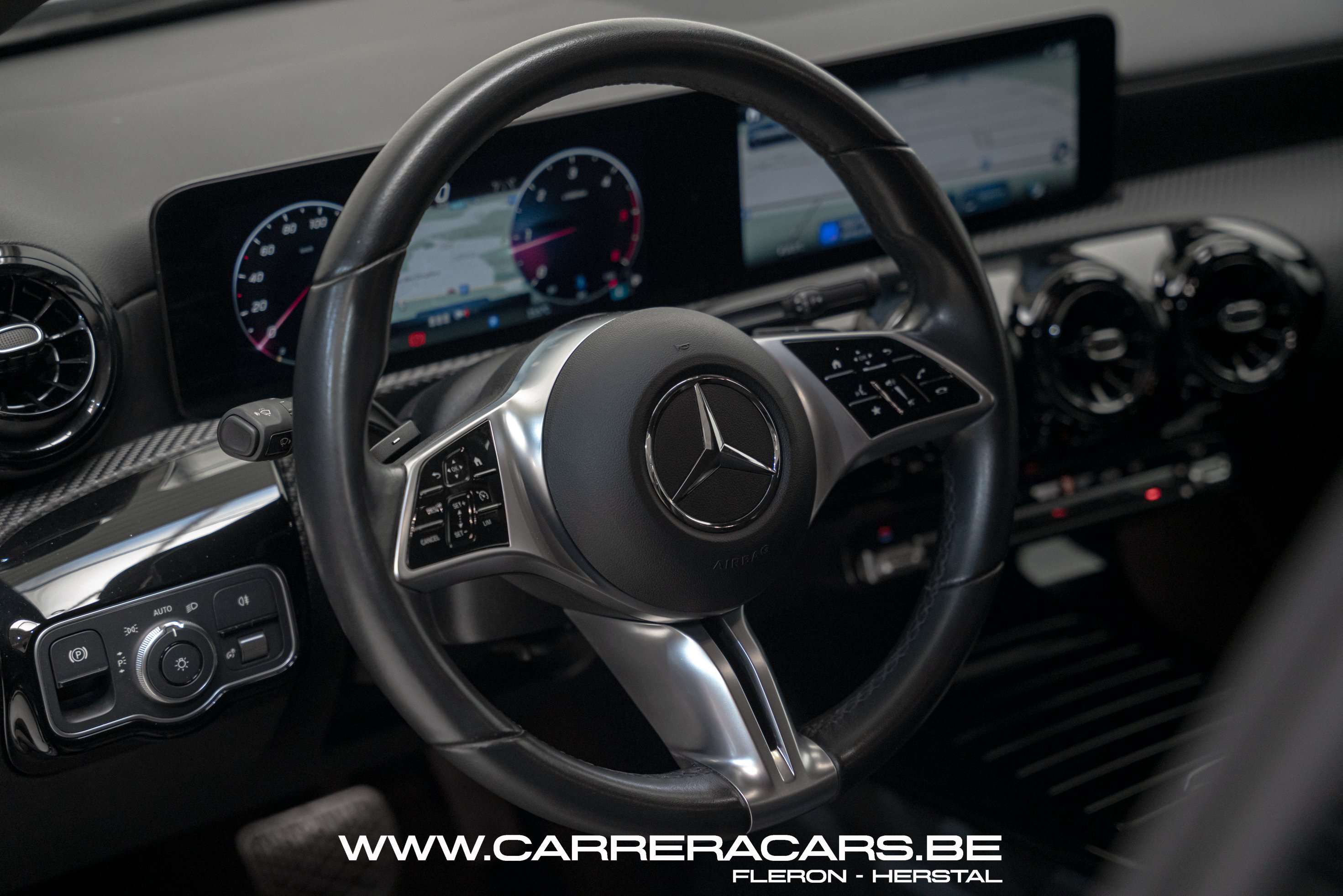 Mercedes-Benz A 180 d*|NEW*PACK AMG*NAVI*CAMERA*CRUISE*GARANTIE 1AN*|