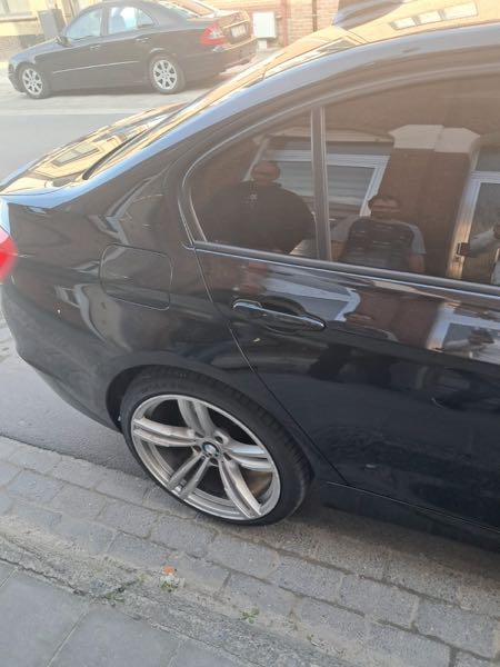 Bmw Serie 3 (F30) 318D 143 BUSINESS