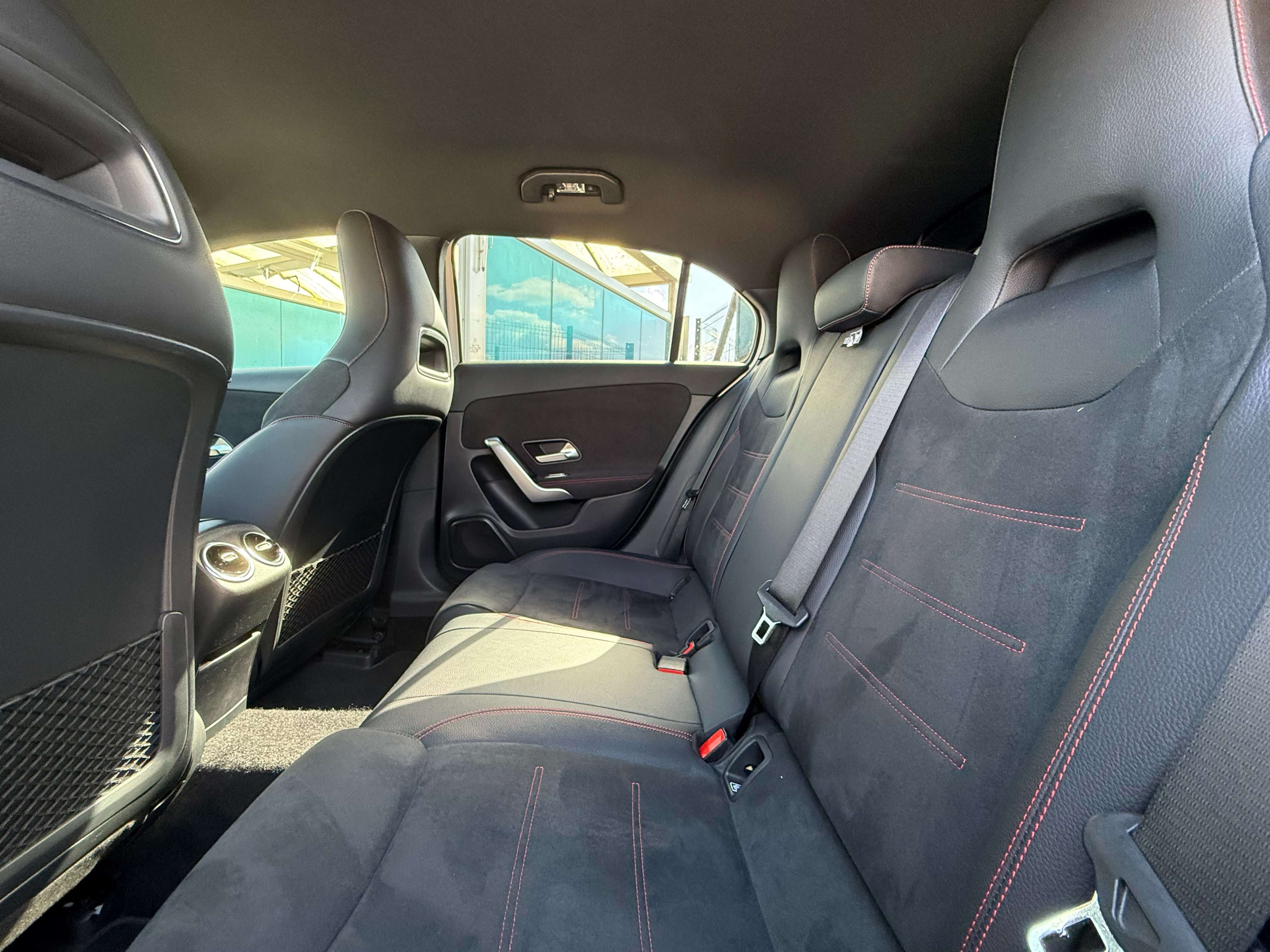 Mercedes-Benz A 180 d AMG/ Pack sport / Caméra de recul / GPS
