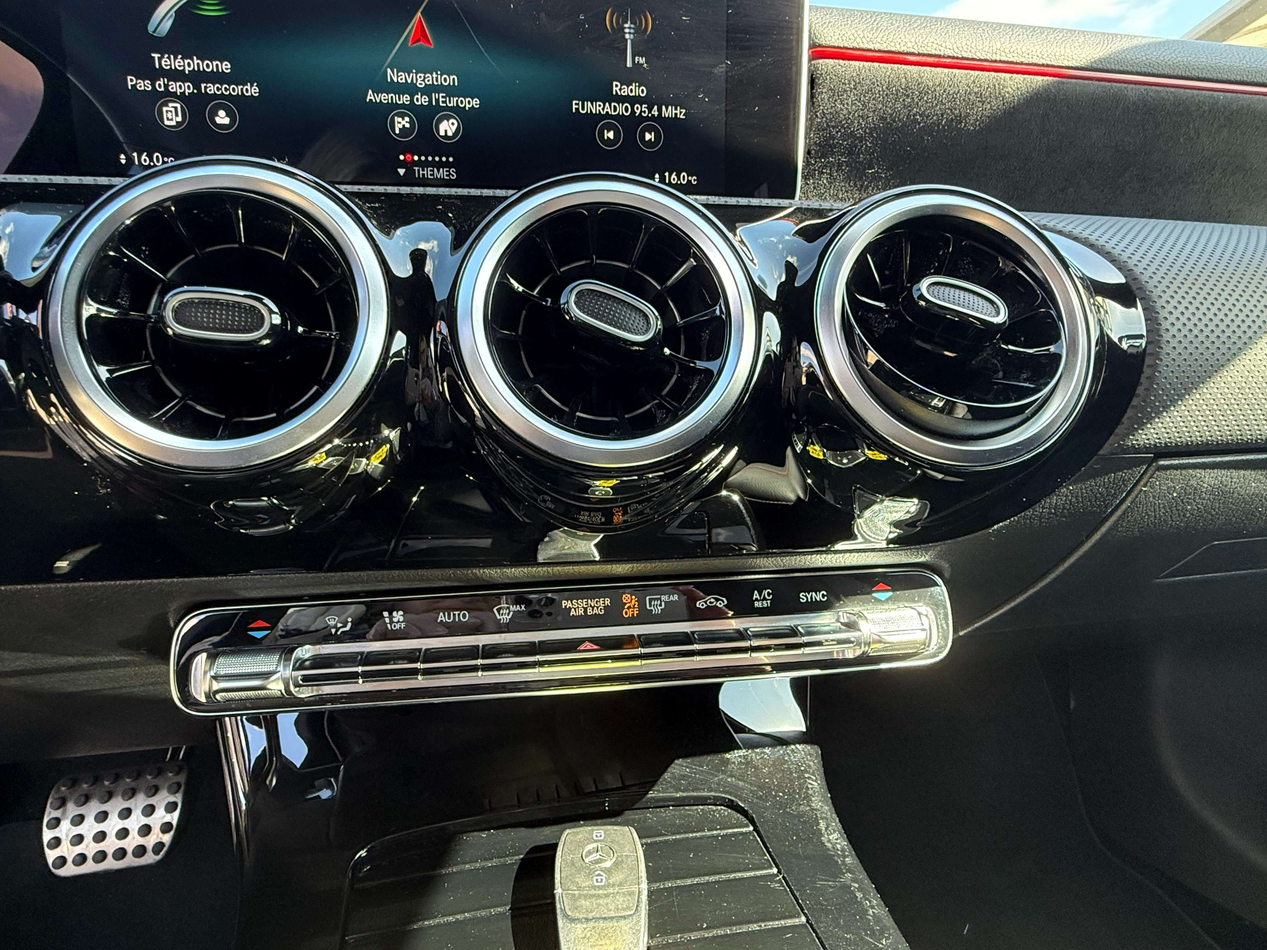 Mercedes-Benz A 180 d AMG/ Pack sport / Caméra de recul / GPS