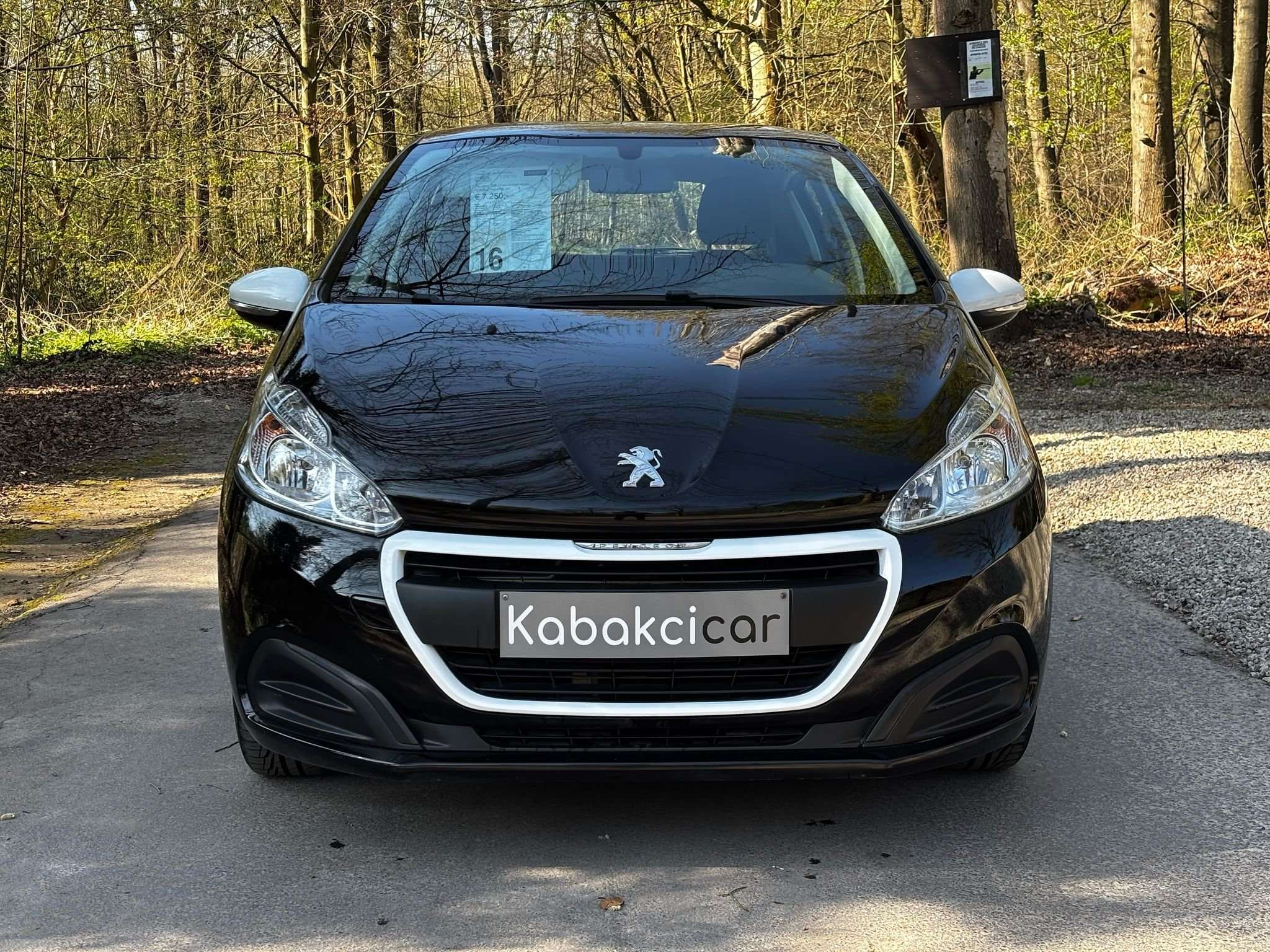 Peugeot 208 1.2i 68cv/AC/LIMIT-REGUL VITESSE/BT/GARANTIE 1AN