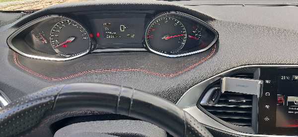 Peugeot 308 II (2) 2.0 BLUEHDI 150 S&amp;S GT LINE