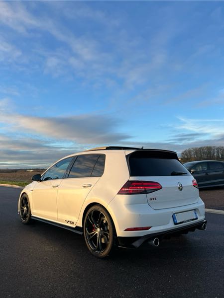Volkswagen Golf VII (2) 2.0 TSI 290 GTI TCR DSG7