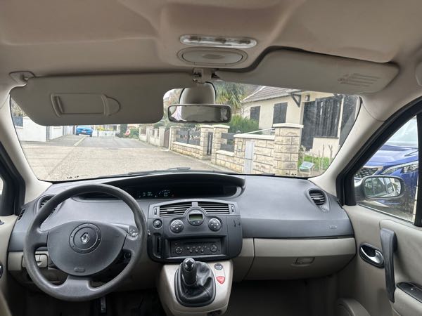 Renault Grand Scenic II 1.6 16V 110 CARMINAT 7PL