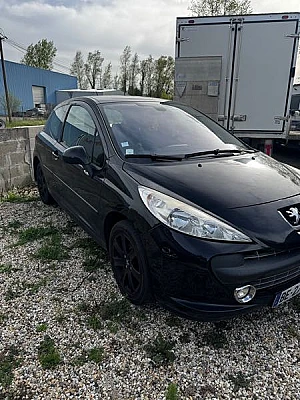 Peugeot 207 (2) 1.6 HDI 16V 90 PREMIUM 3P