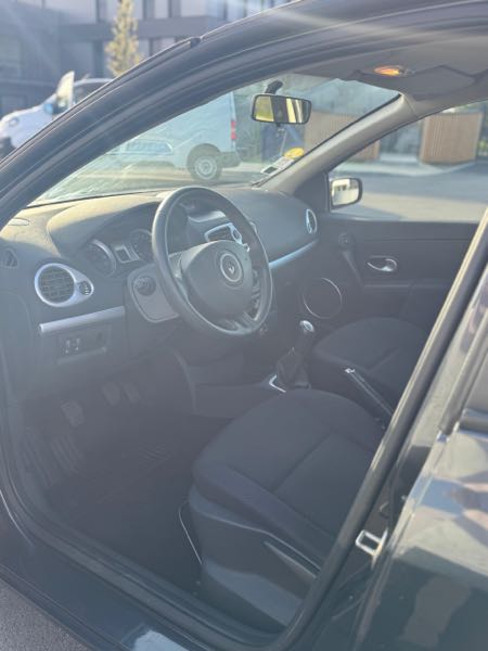 Renault Clio V 1.0 TCE 100 BUSINESS