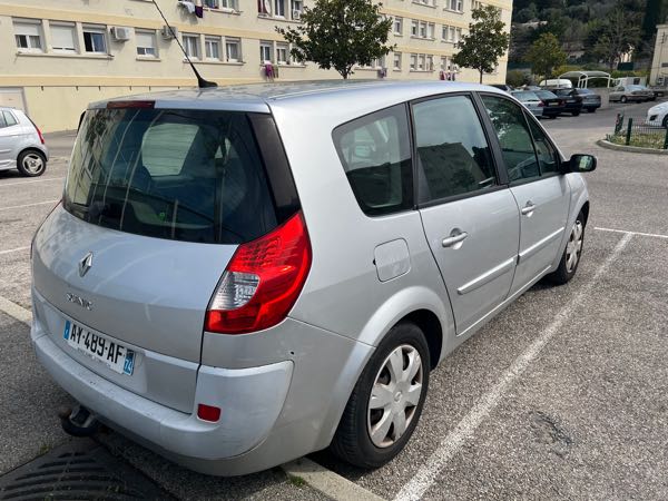 Renault Grand Scenic II 1.5 DCI 105 EXPRESSION 5PL