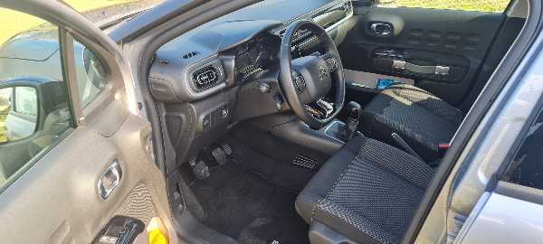 Citroen C3 III (2) 1.2 PURETECH 83 S&amp;S SHINE