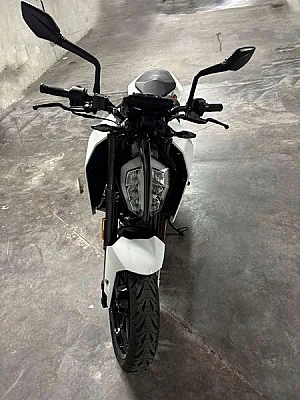 KTM DUKE 125
