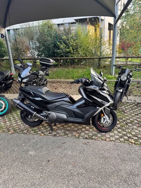 KYMCO AK