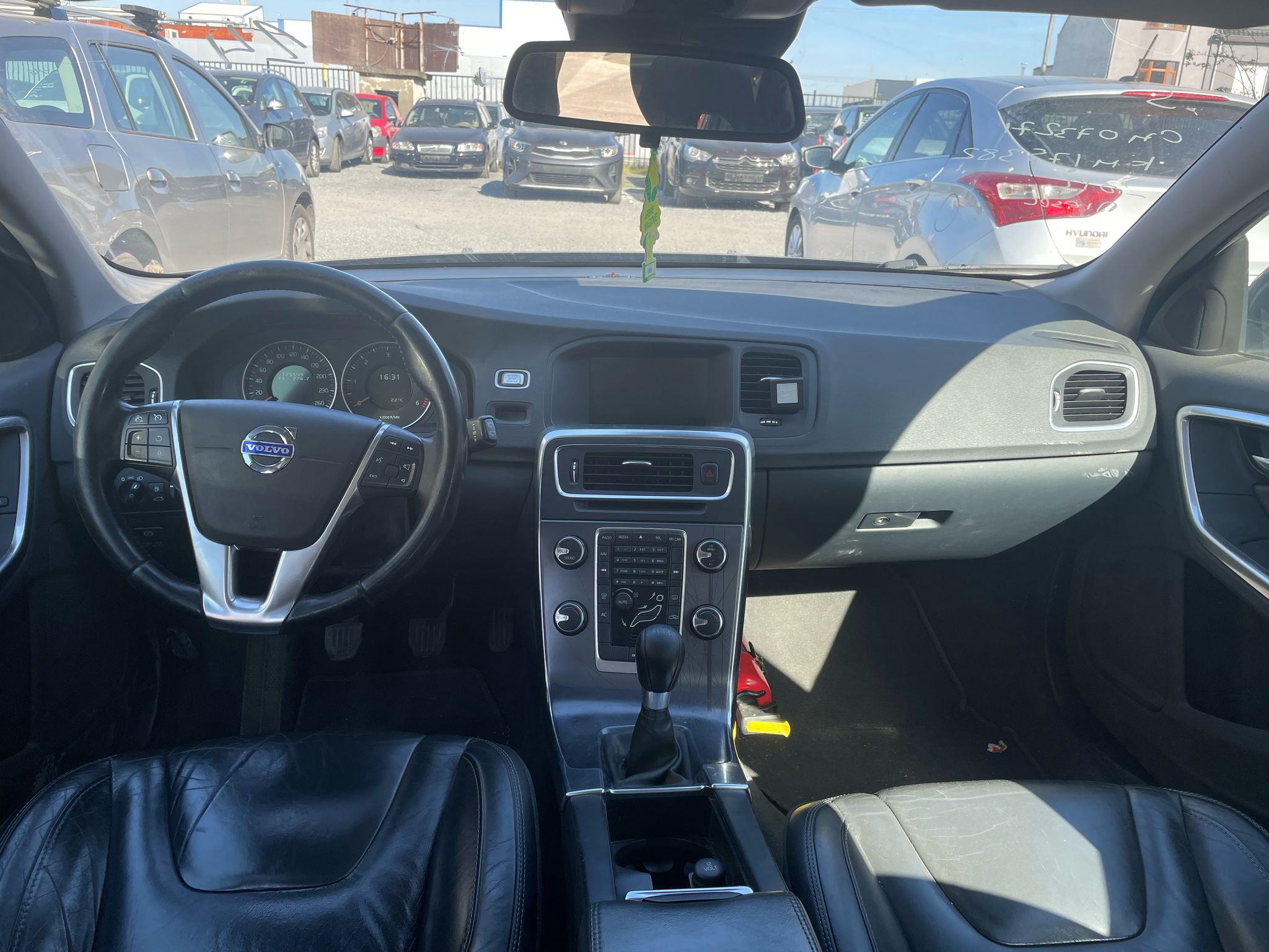 Volvo V60 DRIVE 115 KINETIC BUSINESS