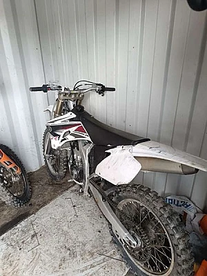 YAMAHA YZ F