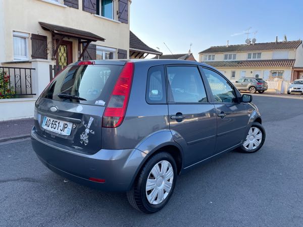 Ford Fiesta VI 1.1 70 ESSENTIAL 3P