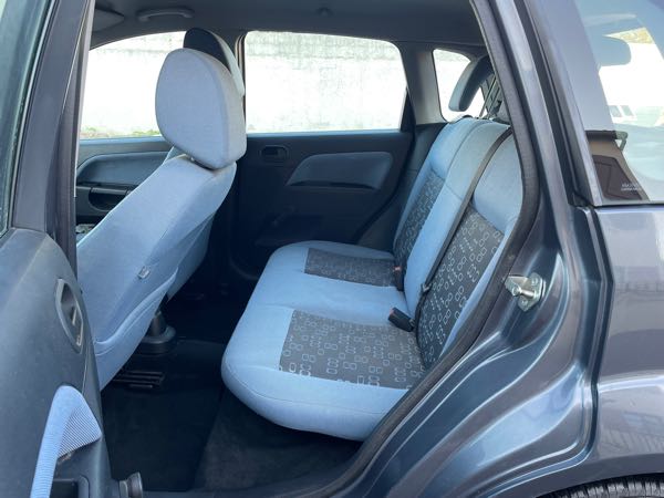 Ford Fiesta VI 1.1 70 ESSENTIAL 3P