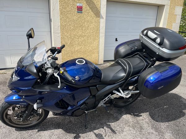 SUZUKI GSX FA