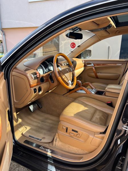 Porsche Cayenne II 4.8 V8 500 TURBO TIPTRONIC