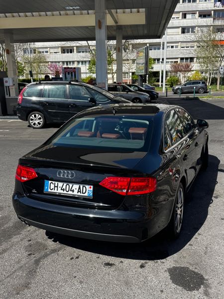 Audi A4 IV 2.0 TDI 170 DPF AMBITION LUXE
