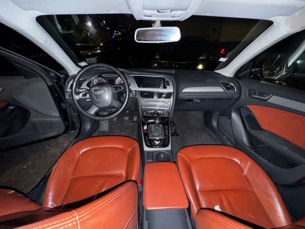 Audi A4 IV 2.0 TDI 170 DPF AMBITION LUXE