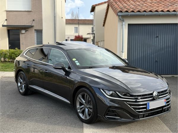 Volkswagen Arteon (2) SHOOTING BRAKE 2.0 TDI 150 R-LINE DSG7