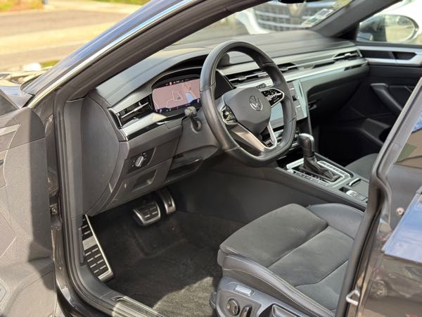 Volkswagen Arteon (2) SHOOTING BRAKE 2.0 TDI 150 R-LINE DSG7