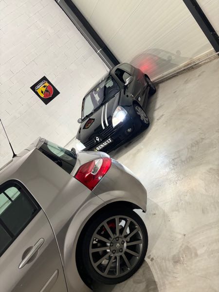 Renault Clio Renault clio 2 rs 182cv 1er main