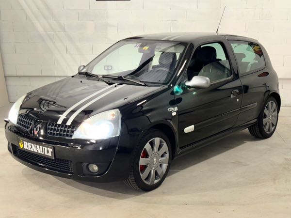 Renault Clio Renault clio 2 rs 182cv 1er main