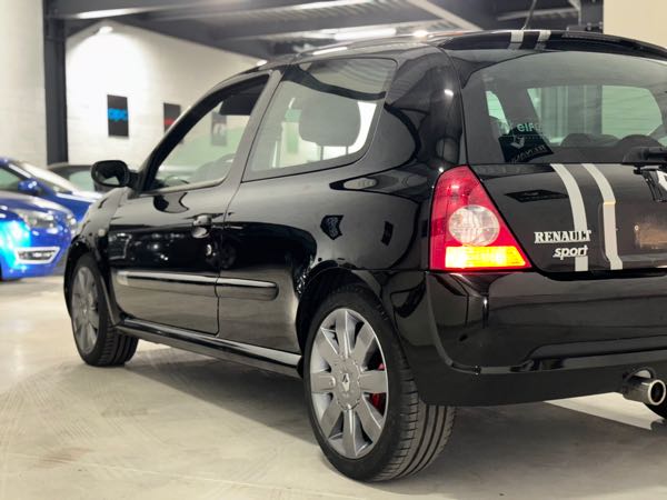 Renault Clio Renault clio 2 rs 182cv 1er main