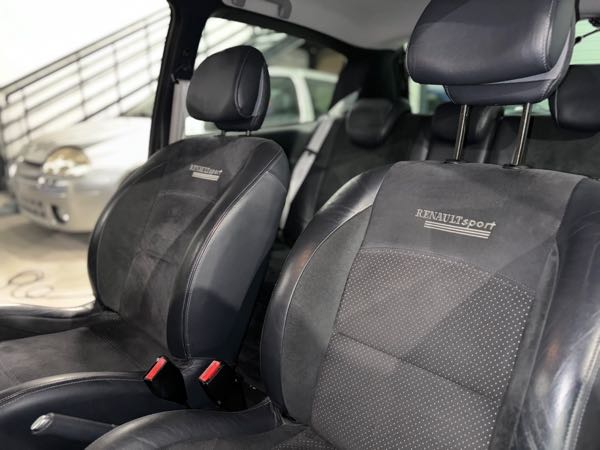 Renault Clio Renault clio 2 rs 182cv 1er main