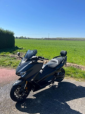 YAMAHA T-MAX NIGHT MAX ABS